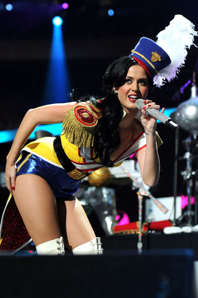 Katy+Perry+Z100+Jingle+Ball+2010+Presented+rgnDkUqnij-l